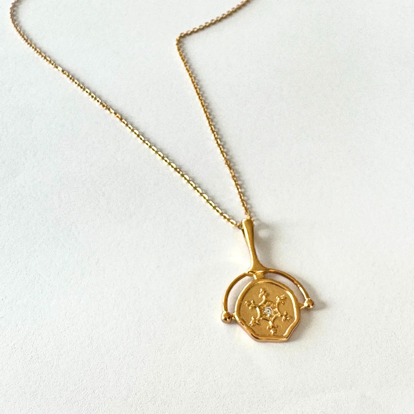 Golden Love Necklace | Gold