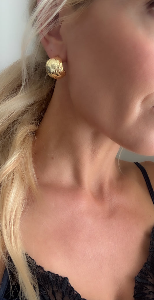 Globe Studs