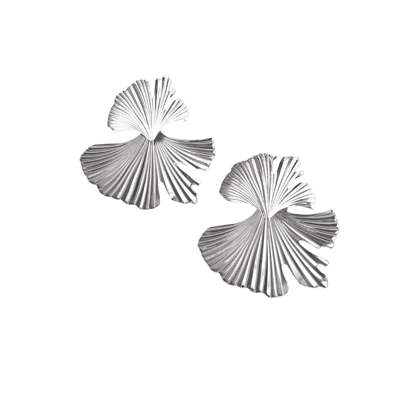 Leafy Embrace Earrings | Silver