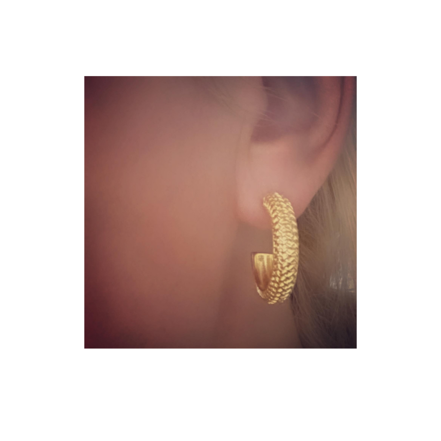 Adorn Hoops | Gold