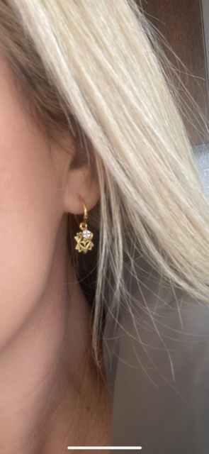 A Dusting of Jewels - Baroque Star Sleepers | Silver