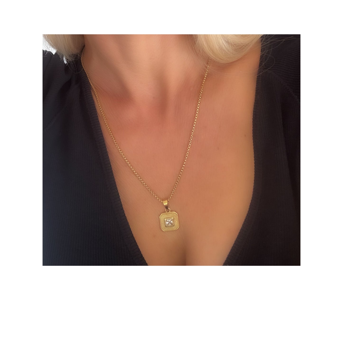 Zarela Necklace | Gold