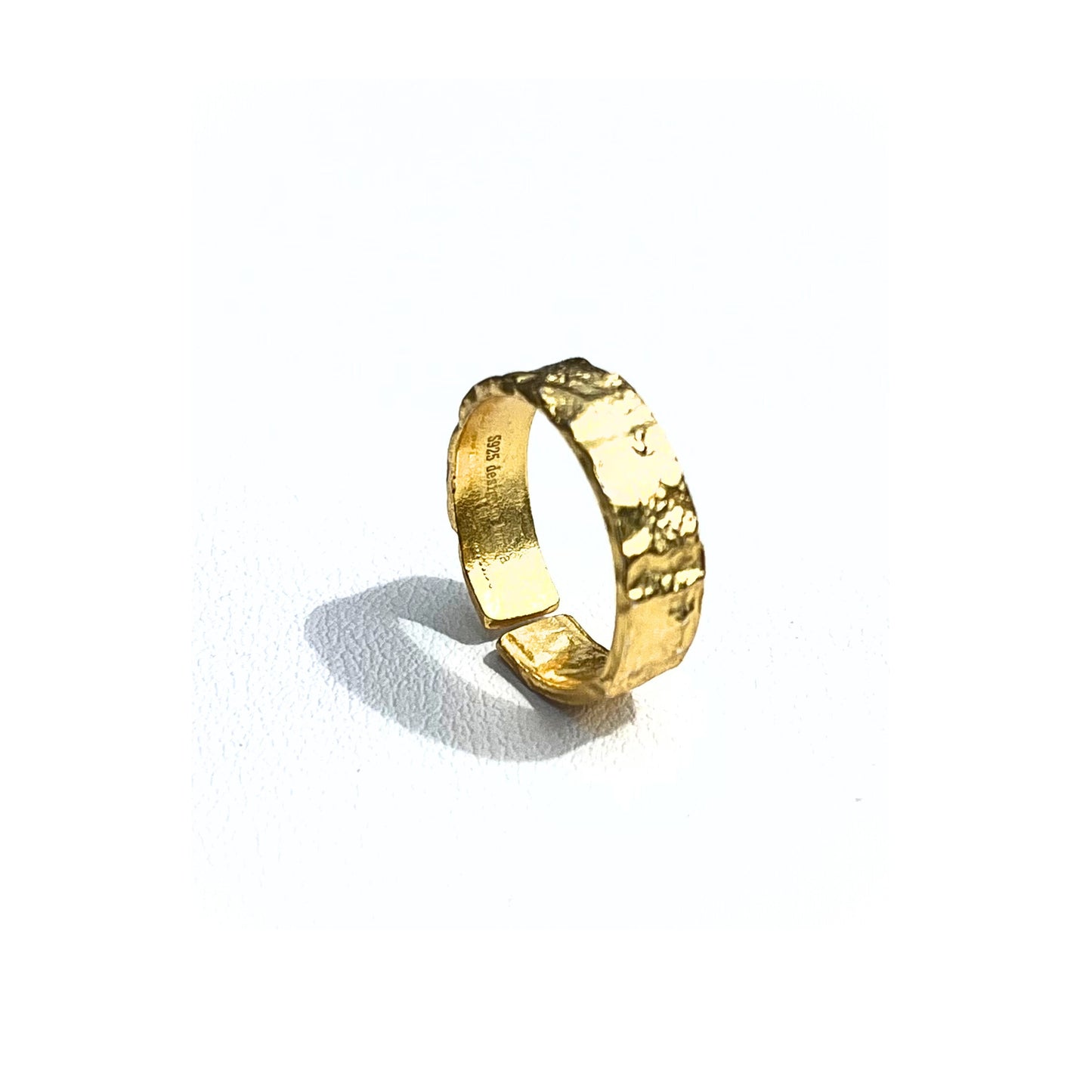 Hammered Ring| Gold