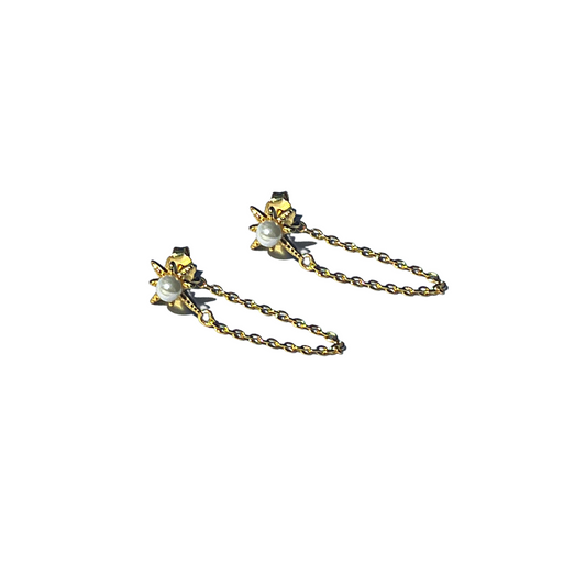 Byzantine Romance - Pearl Star Studs | Gold