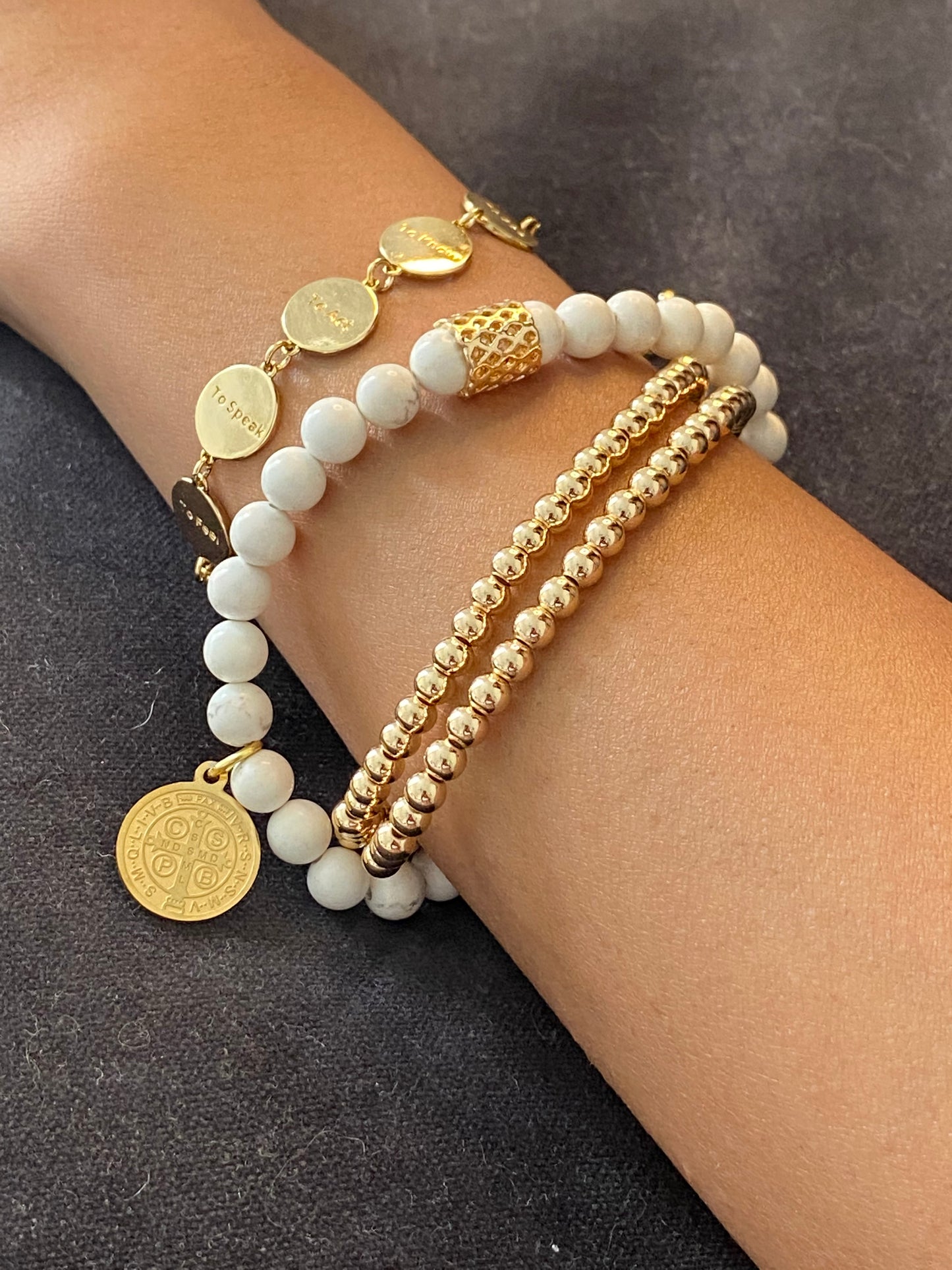 Beaded Bracelet | Cream and Gold Howlite with Charm