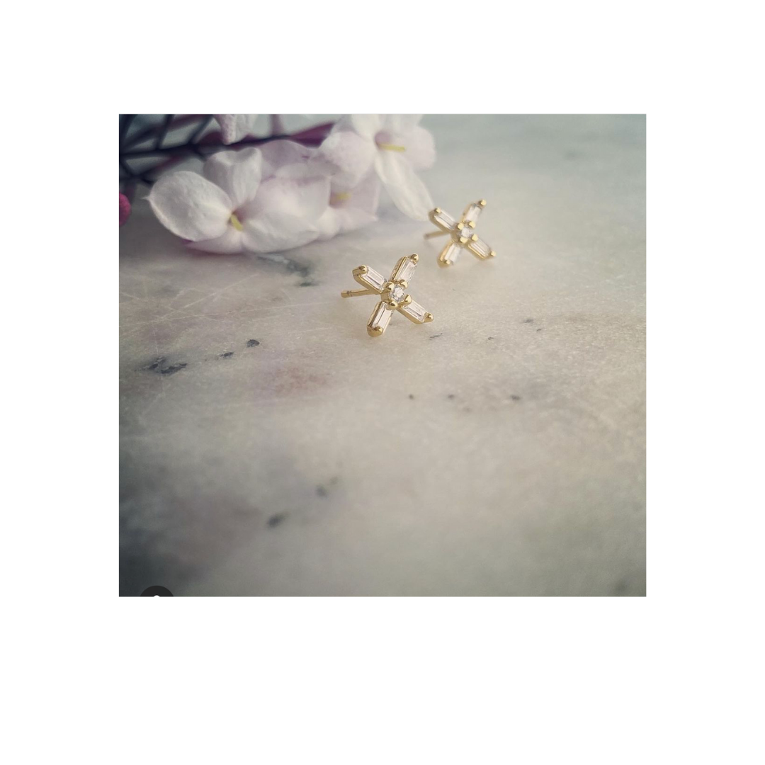 A Dusting of Jewels -  Bloom Studs | Gold