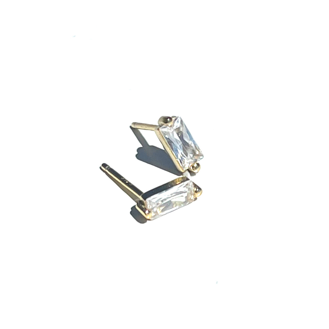 White Zirconia Baguette Studs | Gold